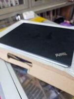 Lenovo Tinkpad X13 G1 Core i5 – Image 2